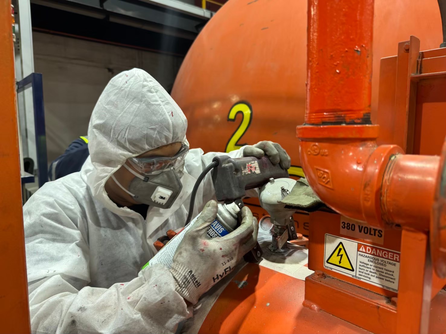 งานตรวจสอบรอยเชื่อมชนิดไม่ทำลายด้วยวิธี MT (Magnetic Particle Testing) 4